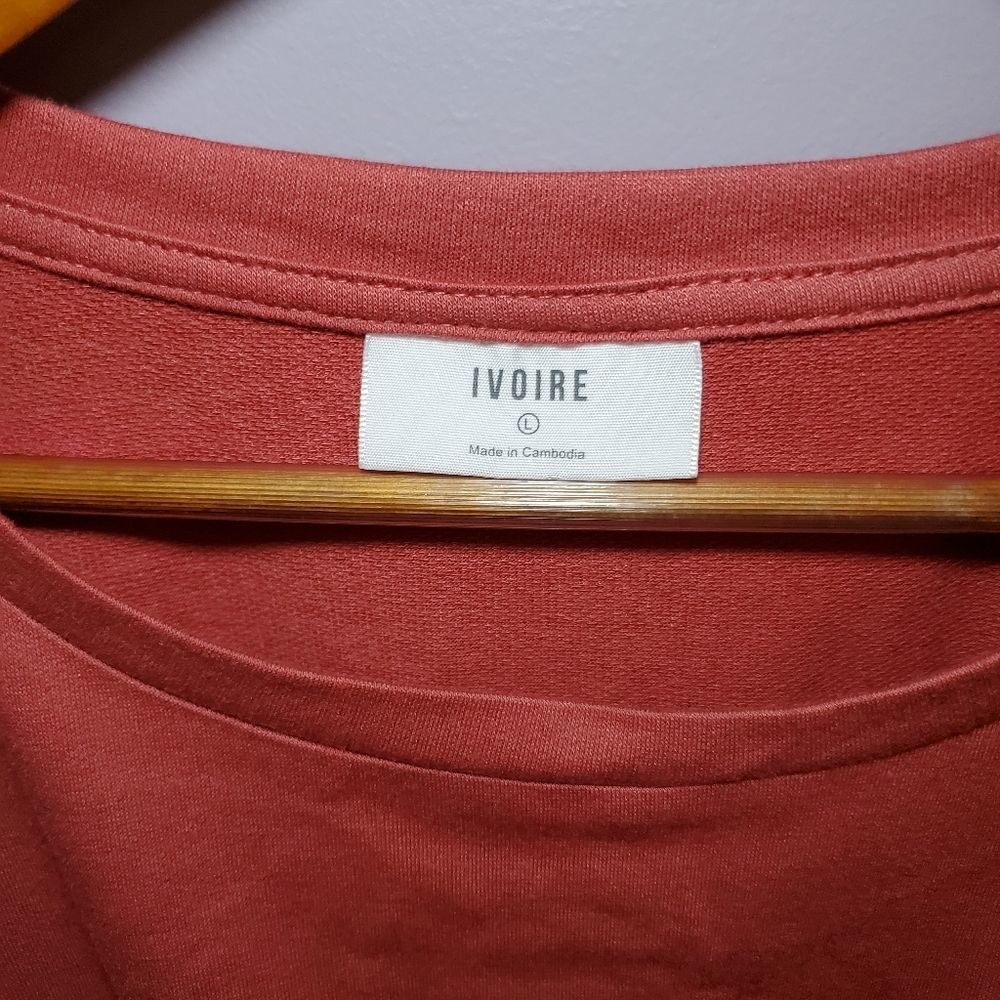 Ivoire Pink sweatshirt Size Large - Picture 3 of 4